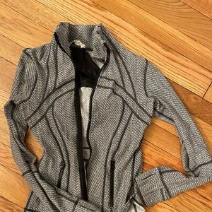 Lululemon define jacket euc